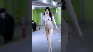 beautiful Chinese street girls #beautiful #chinese #street #girls