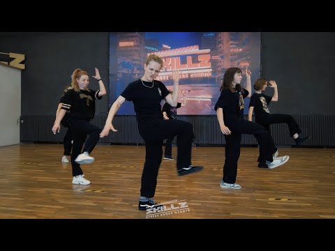 Popping beginners choreo by Kozo | Šokių studija Vilniuje@SKILLZ.lt