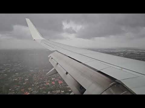 Virgin Australia Boeing 737-800 VH-VUT VA234 Landing in Melbourne