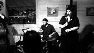 What is this thing called love - Tianna Hall & The Mexico City Jazz Trio - Live at Cezanne