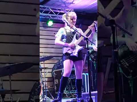 Erin Coburn Band at Maggie's Music Box in jenks Oklahoma 4-15-22 Fast Paced and   Freakish