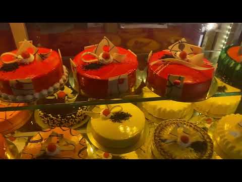 #trending #viral #ytshorts #cakes #cakedecorating #youtube #fruitcakes #chocolatecake#Rrenitz#Dixita