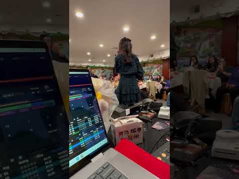 Katherine Ho (who sang “Yellow” in Asian Rich Asians) sings “Yellow” live  - 12/6/25