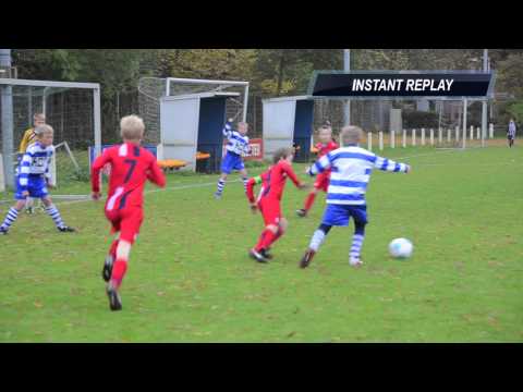 Excelsior M E1 - Oliveo E1 Hoofdklasse Voetbalwedstrijd in Maassluis