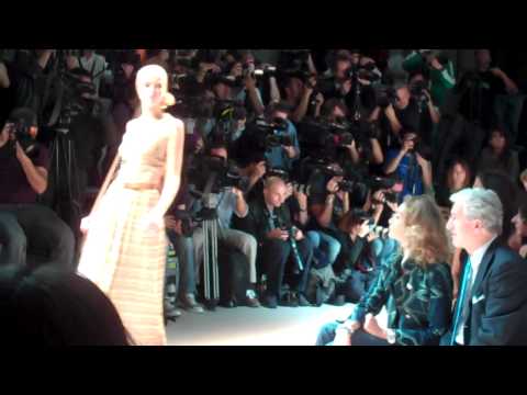 Fashion Broadcasting @ Salvatore Ferragamo Spring Summer 2010 \  2011 Milan Part 2