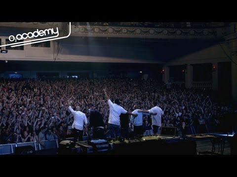 download lagu mp3 mp4 Jurassic 5 A Day At The Races Live, download lagu Jurassic 5 A Day At The Races Live gratis, unduh video klip Jurassic 5 A Day At The Races Live
