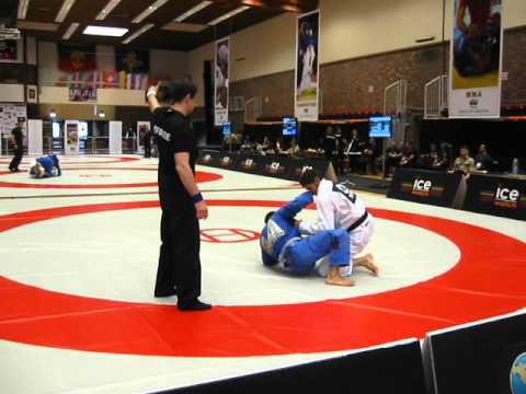Euro Championship 2012 Grappling Gi Hermes Dimitropoulos (GRE) vs Jorge Carlos (ESP))