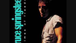 Bruce Springsteen Born to Run (Acoustic)(Live)