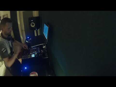 Live - Sesión a vinilo "NOVENTAS" REMEMBER