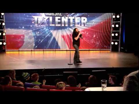 Sangeren Jan Thore Grefstad tolker Christina Aguileras The Voice Within