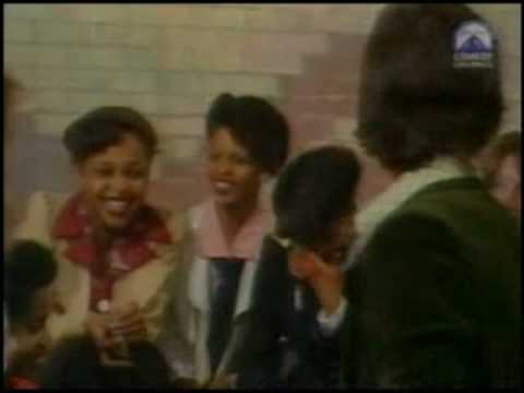 Medinner s4 ep09 clip - The Omnidirectional Rubettes