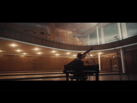 Carlos Cipa – Remains (Munich Session)