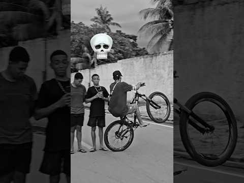 Esse Quebrão Foi Doido D+ tá Doido 😂😱🥶 #bike #grau #244 #shorts