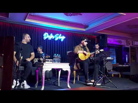 EREN AYDIN CANLI SAHNE PERFORMANSI SIRALI TÜRKÜLER