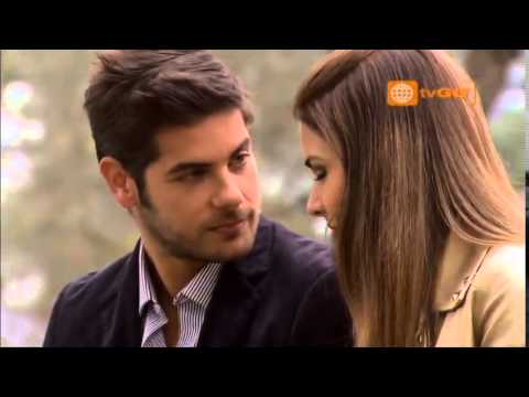 Beso de Nicolas y Rubí - al fondo hay sitio capitulo 1111