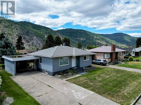 3480 Aster Drive | Trail Real Estate