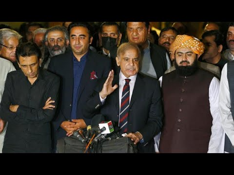 بعد الإطاحة بعمران خان.. البرلمان الباكستاني ينتخب رئيس وزراء جديداً