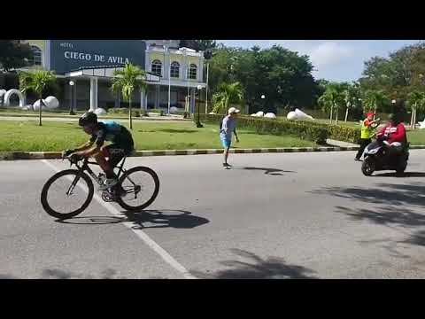  ciego de Ávila Gracias Floro  Ciclismo Gonzalez1-Ramiro Ortiz -2-keiler Neyra-3 -yosdelvis Jiménez 