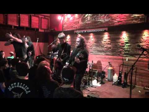 download lagu mp3 mp4 Metallica Contact, download lagu Metallica Contact gratis, unduh video klip Metallica Contact