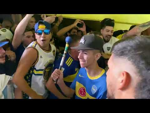 "Entrada de La 12 Vs Huracán" Barra: La 12 • Club: Boca Juniors • País: Argentina