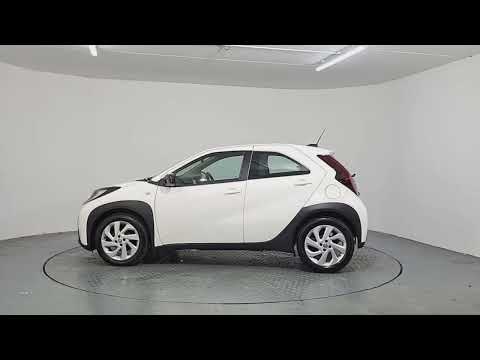 Toyota Aygo X PULSE 1.0 Petrol Manual - Image 2