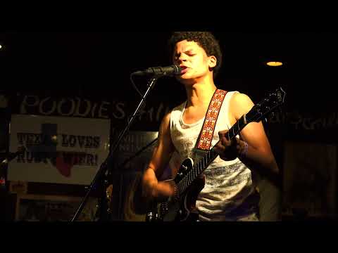 Lucas Johnson  - You Shook Me (HD)