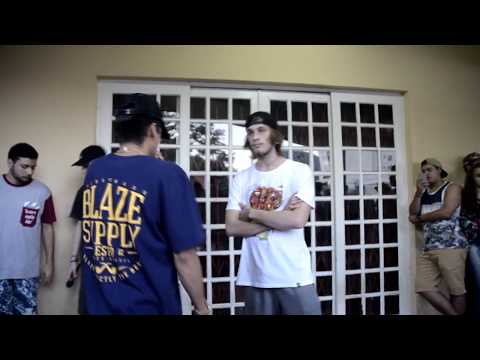 Italo vs Arian - QUARTAS - 5° Batalha da Quadrinha - Jaraguá do Sul - 2017