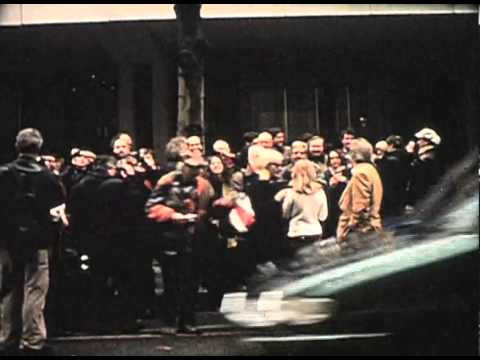 La Fin du cinéma Kodachrome Super 8 (2005) by Gérard Courant - Portrait de groupe #235