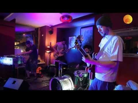 FIXI 4 - Sanyi elment ping-pongozni - Nappali Csütörtök LIVE