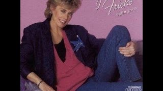 Janie Fricke - It Ain&#39;t Easy Bein&#39; Easy (Lyrics on screen)