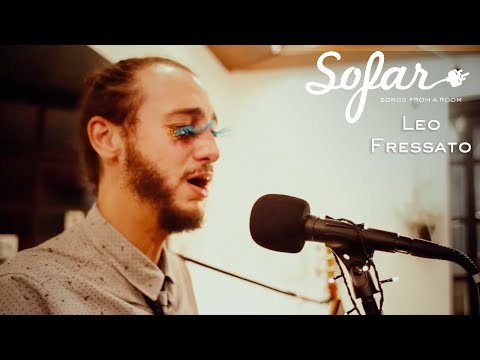 Leo Fressato - Ela Vestiu-se de Vermelho | Sofar Curitiba