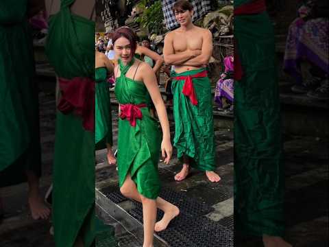 mewtul ikut acara melukat di bali indonesia #mewsuppasit #bl #topmew #mewtul #tulpakorn