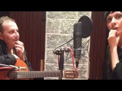 I' TE VURRIA VASA' - Agata Leanza (voce) e Lello Becchimanzi (chitarra classica) - Live in studio