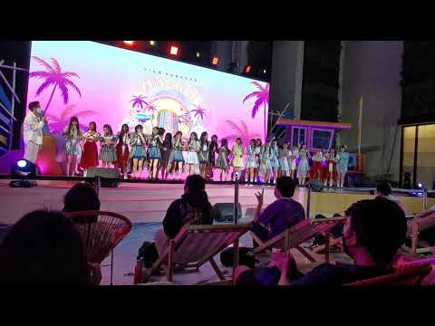[Last Idol Family] Last Ai Yoroshiku @ #SiamParagon #SummerWondertel - 23 Apr 2022