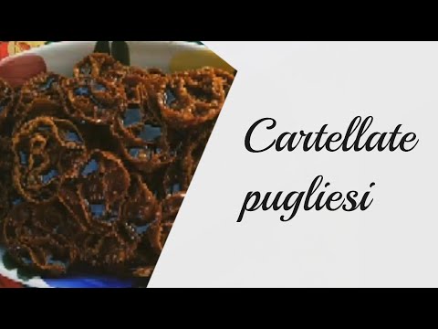 CARTELLATE  DOLCE TIPICO NATALIZIO PUGLIESE  INNAFFIATO DA  VINCOTTO IMMANCABILE NEI GIORNI DI FESTA