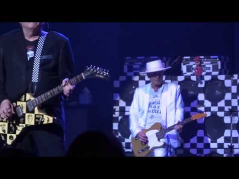 CHEAP TRICK LIVE IN STATEN ISLAND, NY  2015  TAXMAN, MR  THIEF   partial
