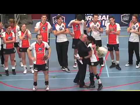 31-03-2012 Afscheid Nisha Verweij en Sander Harmzen van TOP/wereldtickets.nl (andere camera)