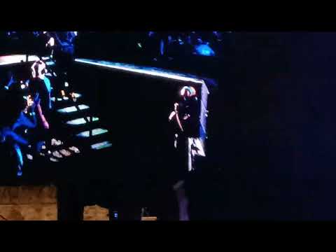 Blur - Girls & boys - part 2 - Live in Lucca  - Italia - 22-07-23