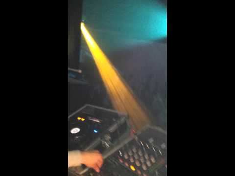 Mick Mag & Just Bob live at quest (intro)
