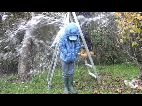 Prova del diluvio sul Save the Duck, by Il Vip