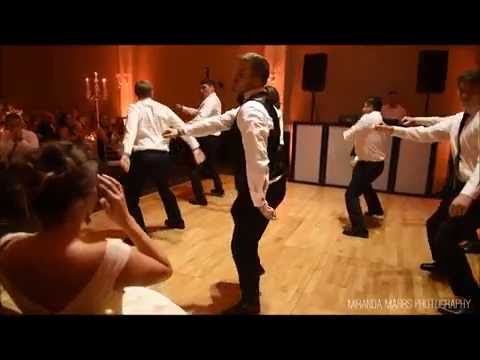 Groom Surprises Bride with Choreographed Dance!