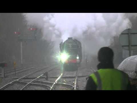 60163 Tornado doing 100mph!