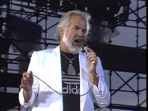 Kenny Rogers - Islands In The Stream (Live at Farm Aid 1985)