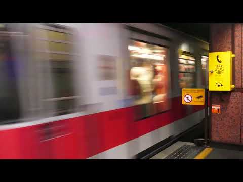 départ de métro [ REVAMPING ORIGINAL TRAINS SERIES, AMENDOLA STATION, LIGNE M1, CDA N°12 ]