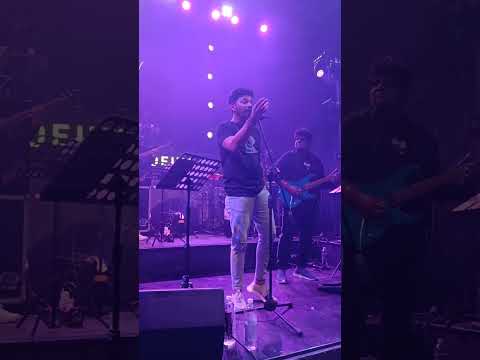 Karthik Live Concert Hyderabad | Chilipiga Chusthav Ala By Karthik #Orange #Kathik #ramcharan