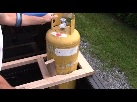 The Woodpecker Ep 148 - Propane tank pickup rack