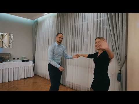 Zespół Folk Band   Szła dziewczyna koło młyna  tel  608 386 079