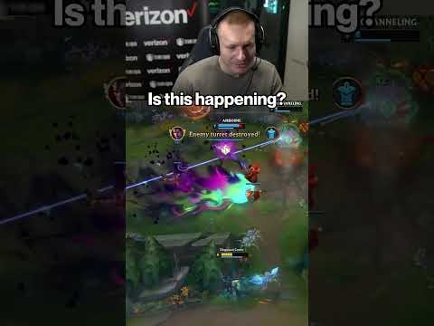 K’Sante is OP. Play this champ if you’re a top laner 🤯