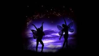 Féline en été Music Video