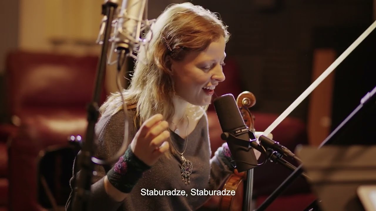 Vijolniece Aija Rēķe Bostonā izdod Staburadzei veltītu skaņdarbu/VIDEO/